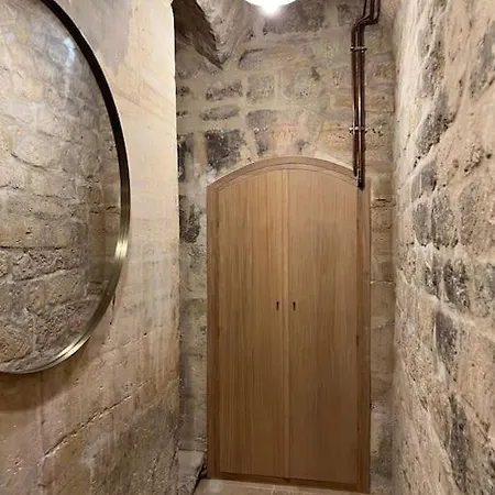 Marais - Unique Duplex Decorated With Taste * 巴黎